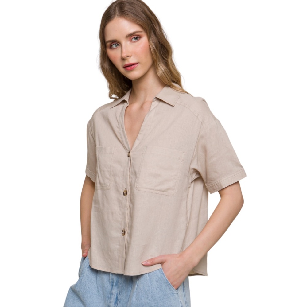NWT White Linen Short Sleeve Double Pocketed Collared Top NWT
